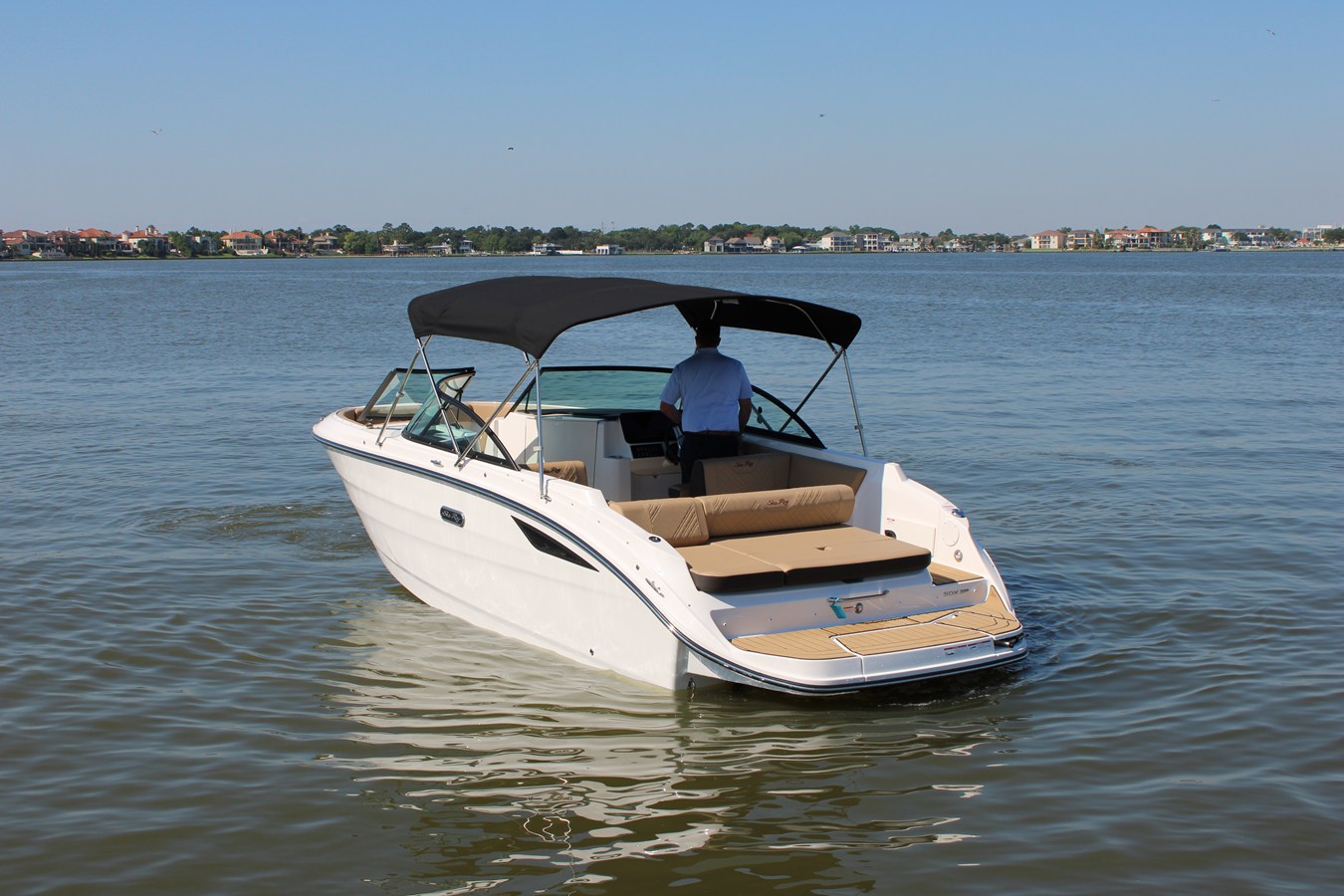 2026 Sea Ray SDX 230 6