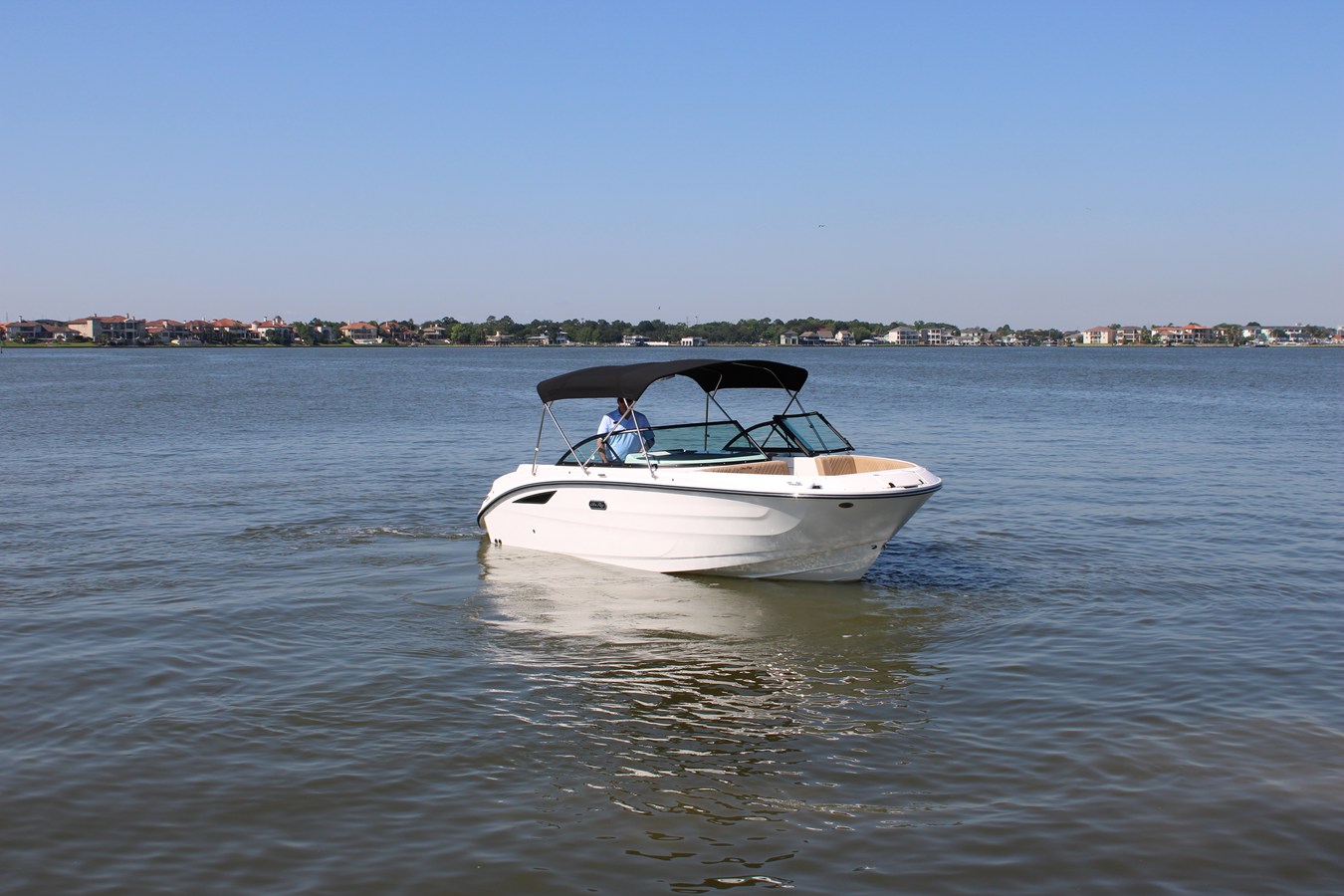 2026 Sea Ray SDX 230 16