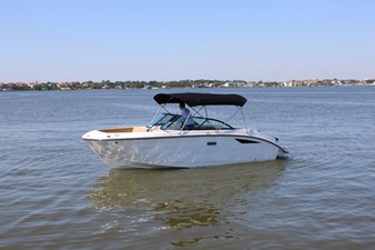 2026 Sea Ray SDX 230 22