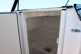 2026 Sea Ray SDX 230 40