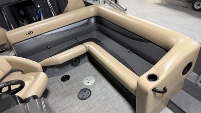 2022 Princecraft VENTURA 224 25