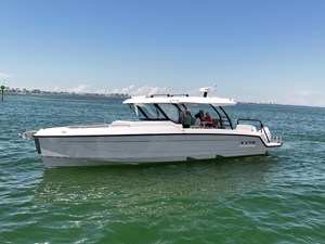 Cruisers Yachts 38 VTR 1 2026 Cruisers Yachts 38 VTR 2