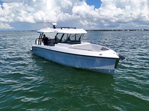Cruisers Yachts 38 VTR 6 2026 Cruisers Yachts 38 VTR 7