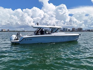 Cruisers Yachts 38 VTR 8 2026 Cruisers Yachts 38 VTR 9