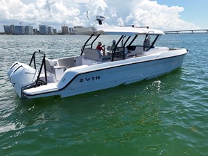 Cruisers Yachts 38 VTR 9 2026 Cruisers Yachts 38 VTR 10