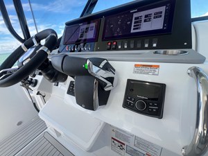 Cruisers Yachts 38 VTR 33 2026 Cruisers Yachts 38 VTR 34