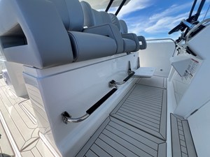Cruisers Yachts 38 VTR 34 2026 Cruisers Yachts 38 VTR 35