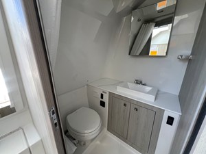 Cruisers Yachts 38 VTR 42 2026 Cruisers Yachts 38 VTR 43