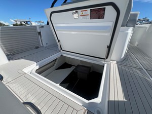 Cruisers Yachts 38 VTR 43 2026 Cruisers Yachts 38 VTR 44