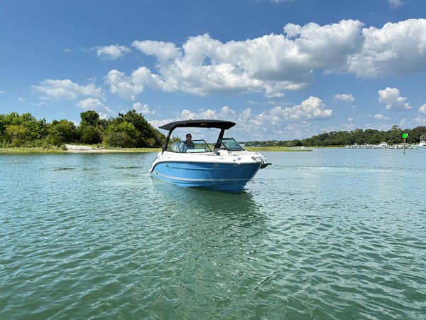 2027 Sea Ray SLX 280 Outboard 5