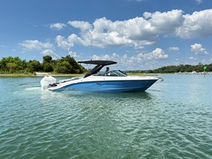 Sea Ray SLX 280 Outboard 0 2027 Sea Ray SLX 280 Outboard 1