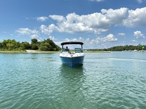 Sea Ray SLX 280 Outboard 5 2027 Sea Ray SLX 280 Outboard 6