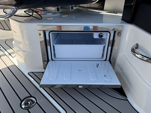 Sea Ray SLX 280 Outboard 25 2027 Sea Ray SLX 280 Outboard 26