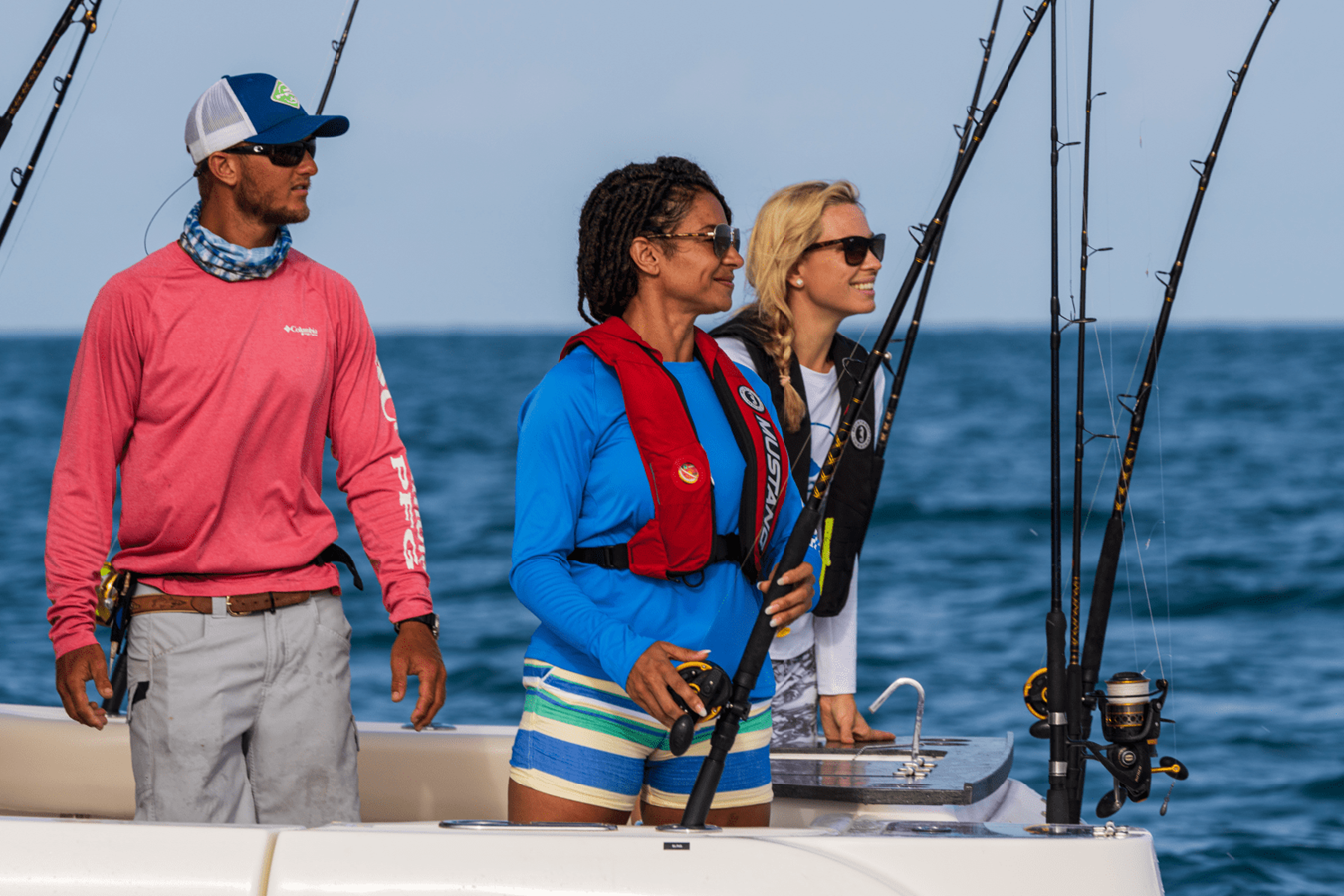 2027 Boston Whaler 405 Conquest 22