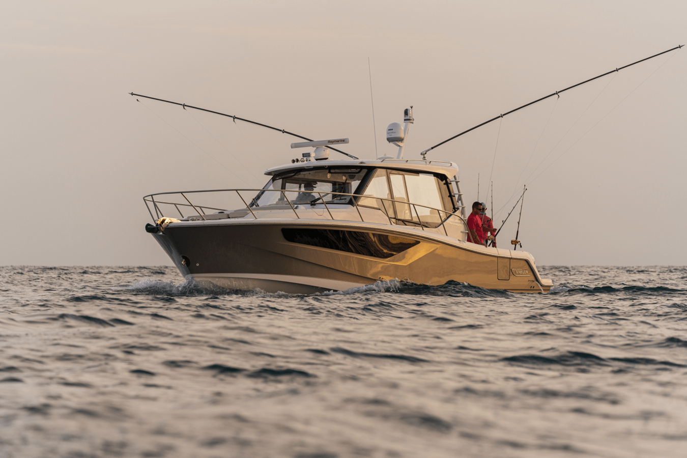2027 Boston Whaler 405 Conquest 34