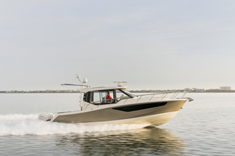Boston Whaler 405 Conquest 5 2027 Boston Whaler 405 Conquest 6