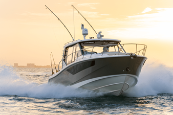 2027 Boston Whaler 405 Conquest 33