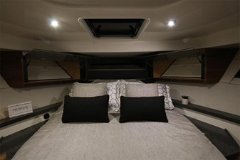 2027 Boston Whaler 405 Conquest 56