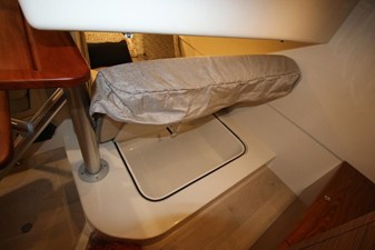 2027 Boston Whaler 405 Conquest 74