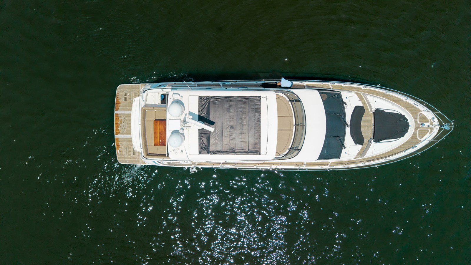 2017 Sea Ray L650 Fly 5