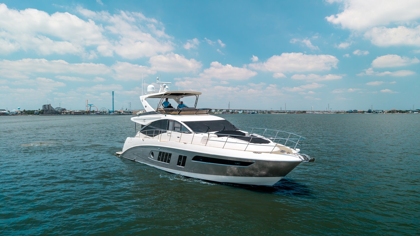 2017 Sea Ray L650 Fly 11