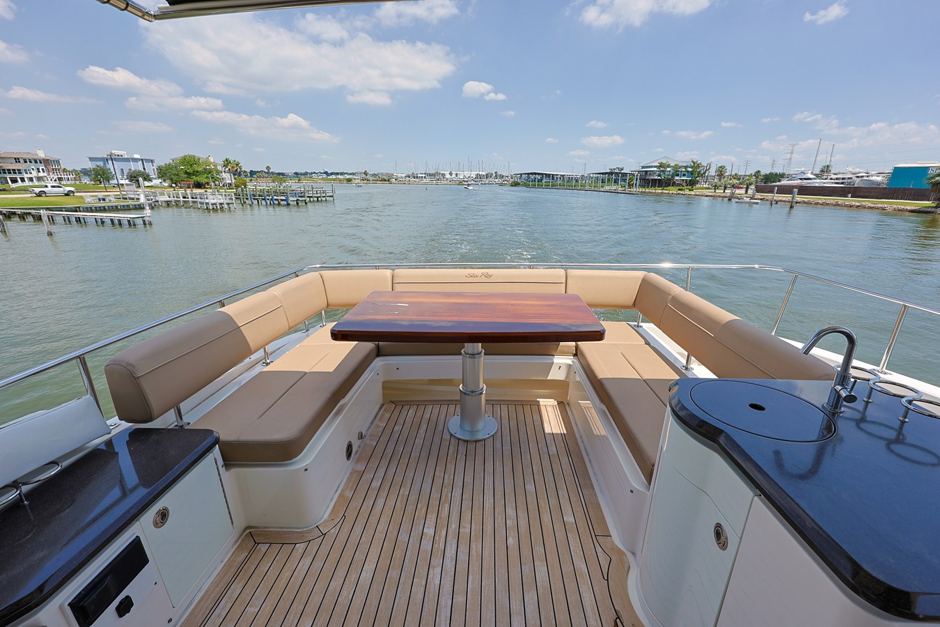 2017 Sea Ray L650 Fly 17