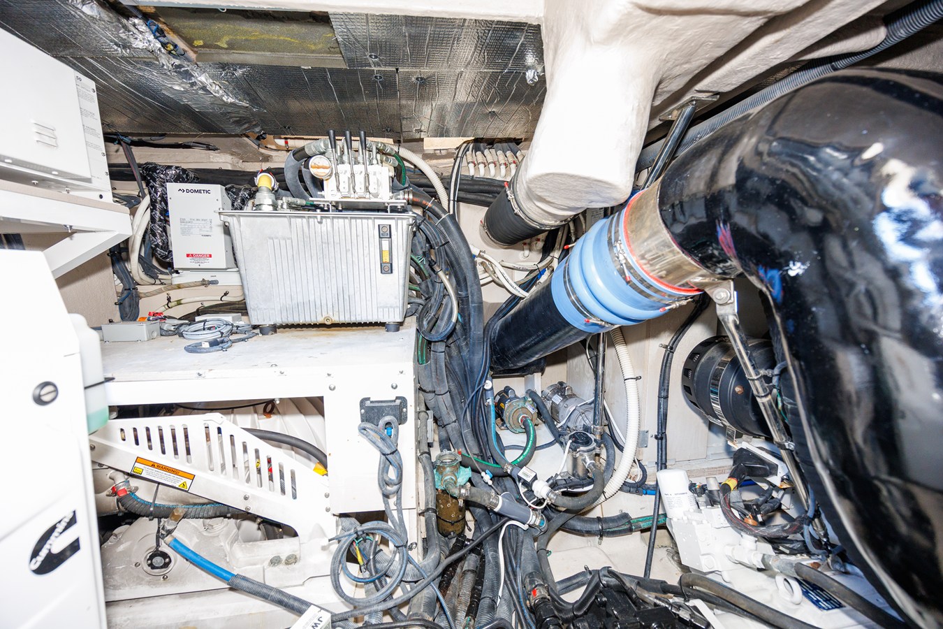 2017 Sea Ray L650 Fly 59