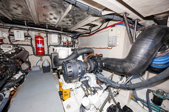 2017 Sea Ray L650 Fly 61