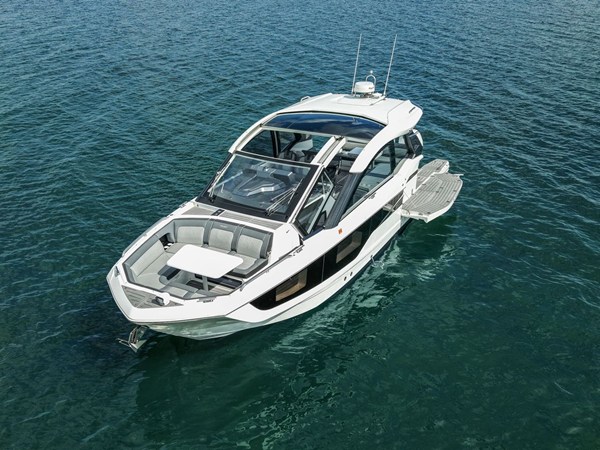 2023 Galeon 375 GTO 10