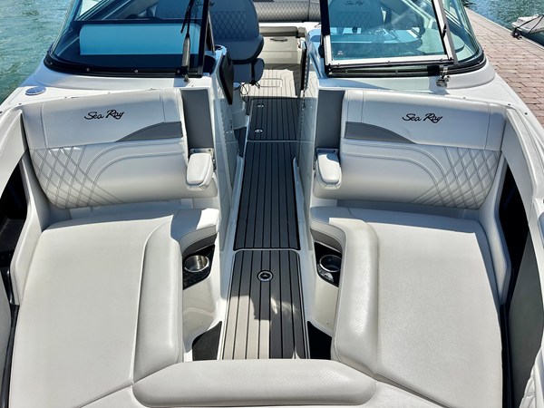 2025 Sea Ray SLX 280 OUTBOARD 25
