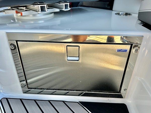 2025 Sea Ray SLX 280 OUTBOARD 28