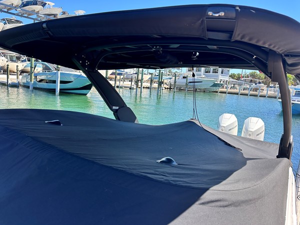 2025 Sea Ray SLX 280 OUTBOARD 34