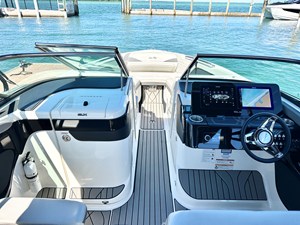 Sea Ray SLX 280 OUTBOARD 16 2025 Sea Ray SLX 280 OUTBOARD 17