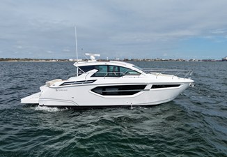 Cruisers Yachts 42 Cantius 6 2026 Cruisers Yachts 42 Cantius 7