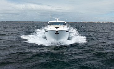 Cruisers Yachts 42 Cantius 7 2026 Cruisers Yachts 42 Cantius 8