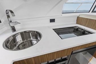 Cruisers Yachts 42 Cantius 37 2026 Cruisers Yachts 42 Cantius 38