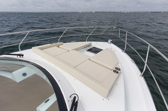Cruisers Yachts 42 Cantius 38 2026 Cruisers Yachts 42 Cantius 39