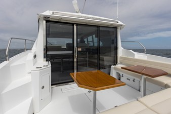 Cruisers Yachts 42 Cantius 47 2026 Cruisers Yachts 42 Cantius 48