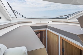 Cruisers Yachts 42 Cantius 51 2026 Cruisers Yachts 42 Cantius 52