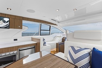 Cruisers Yachts 42 Cantius 53 2026 Cruisers Yachts 42 Cantius 54