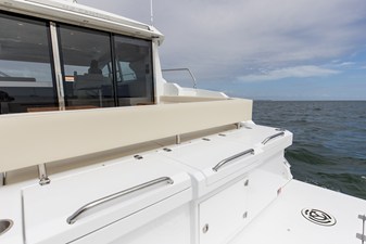 Cruisers Yachts 42 Cantius 61 2026 Cruisers Yachts 42 Cantius 62