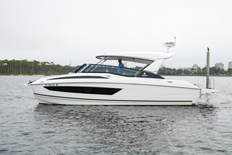 Aquila 32 SPORT 0 2020 Aquila 32 SPORT 1