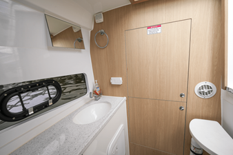 Aquila 32 SPORT 18 2020 Aquila 32 SPORT 19