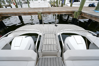 Aquila 32 SPORT 27 2020 Aquila 32 SPORT 28