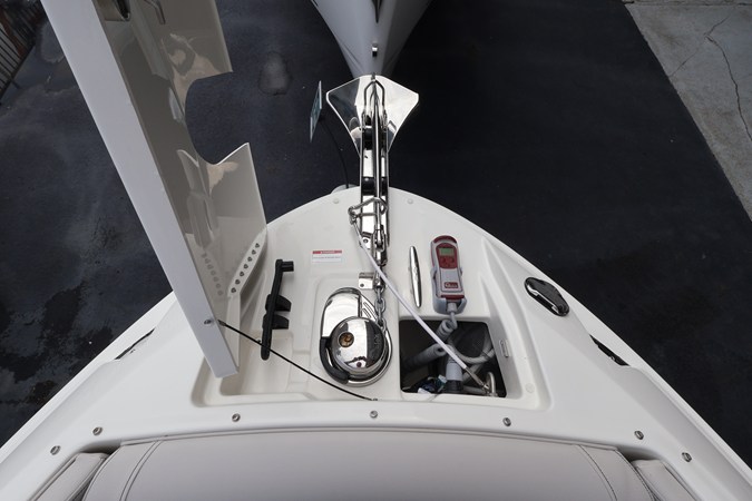 2027 Sea Ray SLX 280 Outboard 31