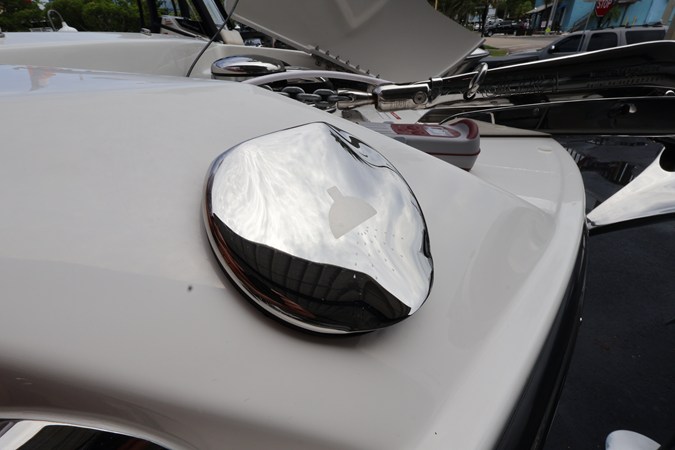 2027 Sea Ray SLX 280 Outboard 32