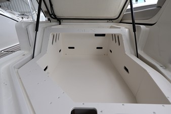 Sea Ray SLX 280 Outboard 33 2027 Sea Ray SLX 280 Outboard 34