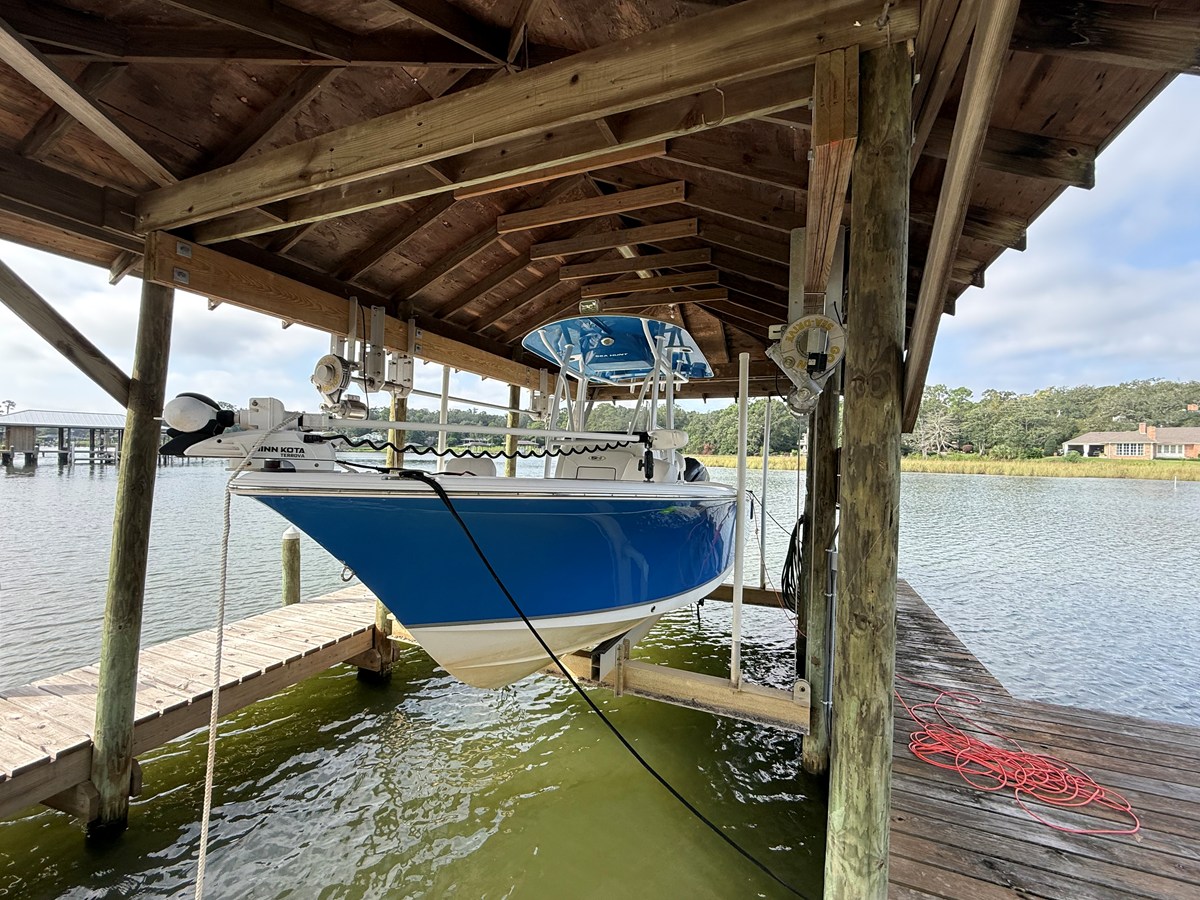 2013 Sea Hunt ULTRA 211 1