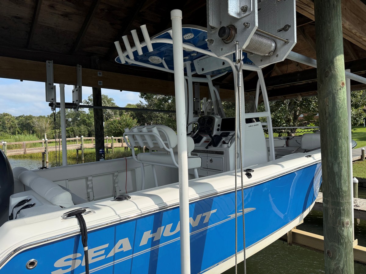 2013 Sea Hunt ULTRA 211 5