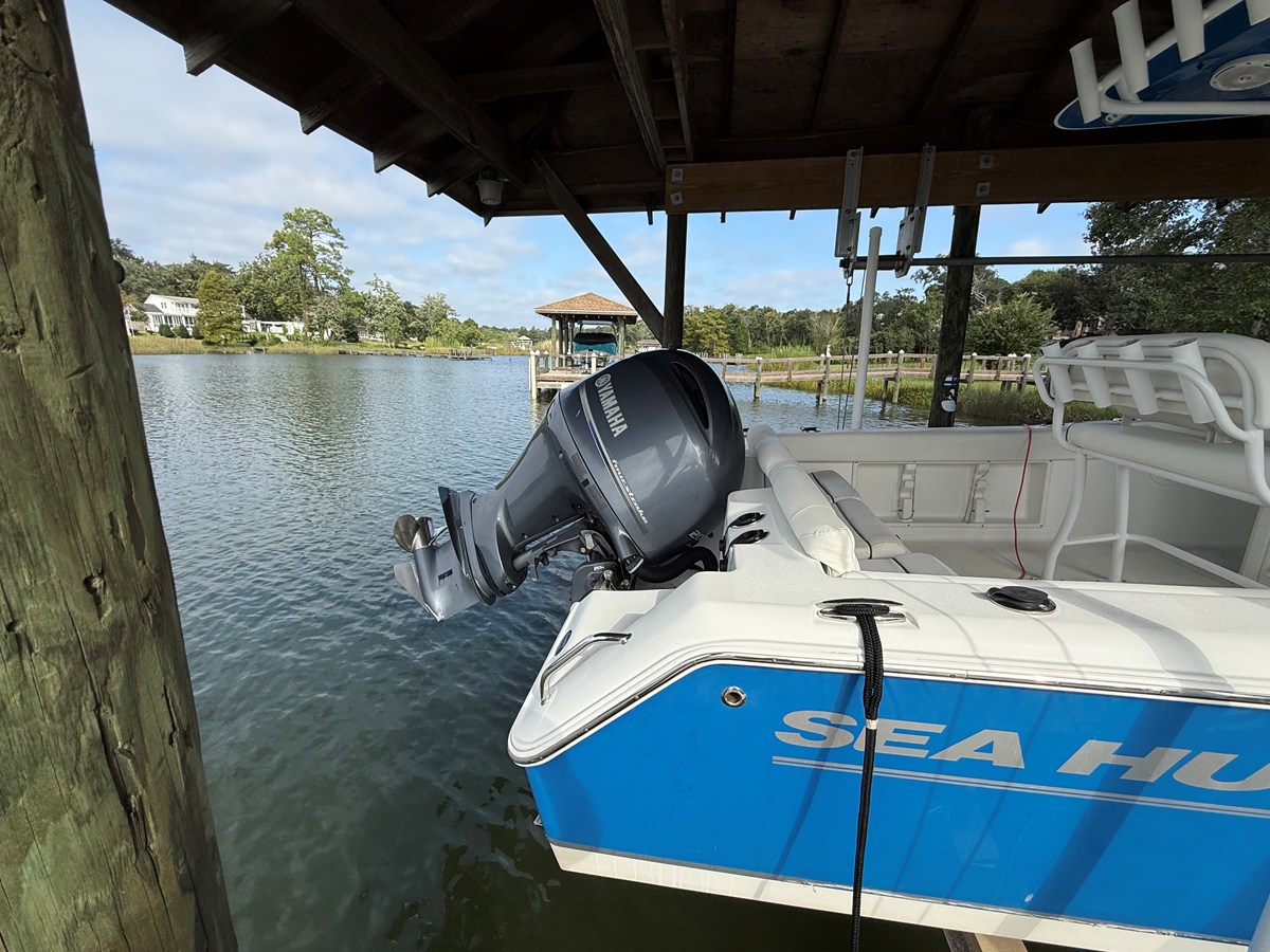 2013 Sea Hunt ULTRA 211 13